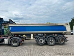 SCHMITZ CARGOBULL Kippauflieger mit 3 Achsen + 2x Liftachsen