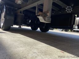 Möslein TPW 105 D Schwebheim Tandem- Planenanhänger Durchladbar