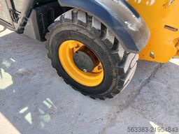 JCB 525.60