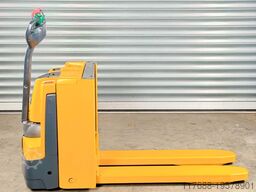 Jungheinrich EJE C20 - Service Neu - Batterie 82% - Nur 1.025 Std.