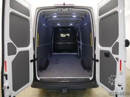 VW Crafter Kasten 35 L4H3 NAV AHK äden