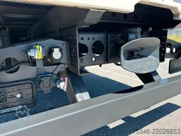 MERCEDES-BENZ 1830LLPrit7,20m/KranHiabFunk/NL7,60to/20 tkm/Top