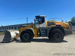 LIEBHERR L 566 T