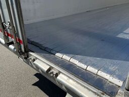 KRAKER CF200 CF-Z WALKING FLOOR 2X LIFT AXLE DISC BRAKE