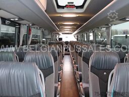 Mercedes Tourismo 17RHD / Full options / Lift