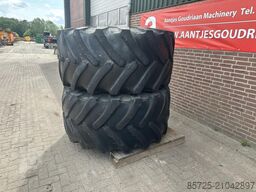 SET banden 30.5 X LR32 - Nieuw