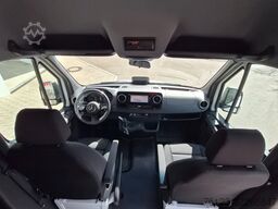 MERCEDES-BENZ 10 Sprinter Lord Light 22 Sitzer Vorlauffahrzeug