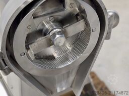 Ravelli di Ravelli Simone Ravelli di Ravelli Simone Ravelli di Ravelli Simone