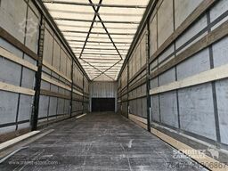 Kässbohrer Curtainsider Standard