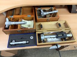 MITUTOYO/TESA Three-point Internal Micrometer
