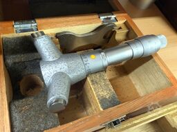 MITUTOYO/TESA Three-point Internal Micrometer