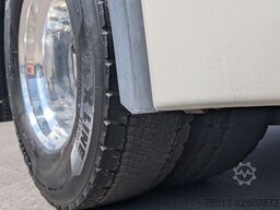 MERCEDES-BENZ ACTROS 1851 LS GigaSpace, erst 71 Tkm
