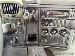 Scania P370 / Blatt - Luft / Euro 6