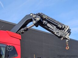 Volvo FH 16.650 8x4 / HIAB 105 t/m CRANE / KRAN