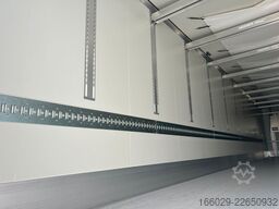 KRONE SDR 27 Cool Liner Blumenbreite mit Liftachse