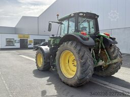 John Deere 6195M