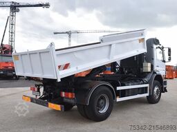 Mercedes-Benz Axor 1833