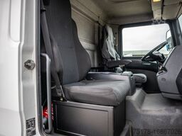 MAN TGL 12.220 BL+E5+HAYON