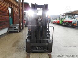 DOOSAN D25GP Diesel Triplex SS