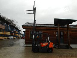 DOOSAN D25GP Diesel Triplex SS