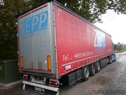 SCHMITZ CARGOBULL Tautliner/Edscha