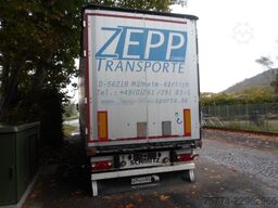 SCHMITZ CARGOBULL Tautliner/Edscha