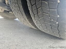 Iveco AT 440 T