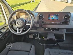 MERCEDES-BENZ SPRINTER 317