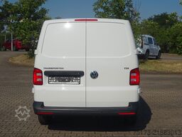 VOLKSWAGEN T6 Transporter Kasten Kurz Climatic Flügeltür