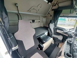 MAN TGX 18.500 XXL-INTARDER-2 Tanks-Navi