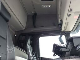 SCANIA S 540 NB/Ret./PTO/2xTank/Vollluft/Leder/Standkli