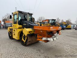 Bomag BW 174 AD Tandemwalze mit Streuer