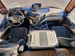 Mercedes-Benz Actros 2546 6x2 Streamspace - Box with sidedoor...