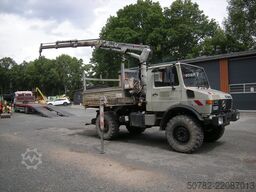 Mercedes-Benz Unimog U 1250 / U427/11 mit Kran