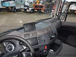 DAF CF 530