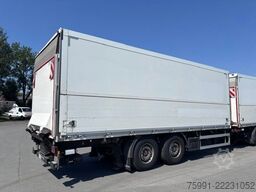 ORTEN ag18t Anhänger gür Getränke mit Ladebordwand.