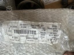 Mitsubishi Canter Fuso, Pajero, L200, L300, L400 8000 pcs...