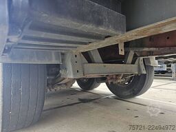 VAN HOOL 3 AXLE PLATFORM HARD WOOD FLOOR