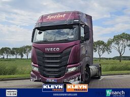 IVECO S-WAY AS440S46 lng