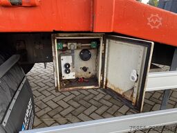 DAF XF105.410 Platform / Machine Transporter / NL