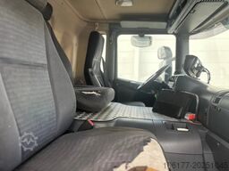 Scania P230 6X2 / Essieu relevable directionnel / Stuu...