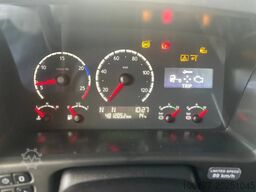 Scania P230 6X2 / Essieu relevable directionnel / Stuu...