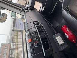 Iveco 120E18 + euro 5 + lift