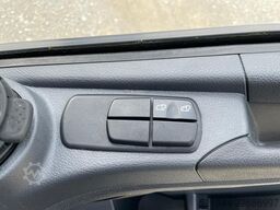 Mercedes-Benz Atego 1221 Lamberet Thermo Koffer BÄR