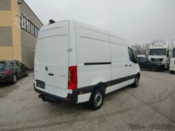 MERCEDES-BENZ SPRINTER 319 CDI STANDARD, IEBETüR