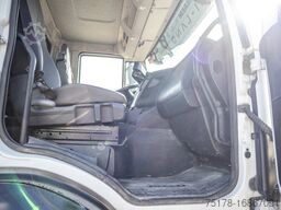 IVECO TRAKKER 400+BAND/TAPIS/BELT T40