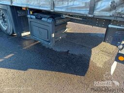 Schmitz Cargobull Curtainsider Mega Getränke