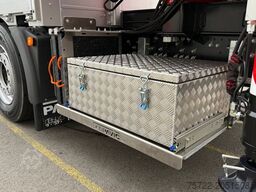 MAN TGX 26.540 6x2-4 LL Containerpritsche/Fassi 545