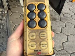 Wiese 3-Achs Stufen Sattel mit Auffahrrampe 25T