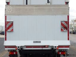 IVECO ML 160 E 28 P TK-Koffer 7,5m/LBW/Türen/AHK/Klima